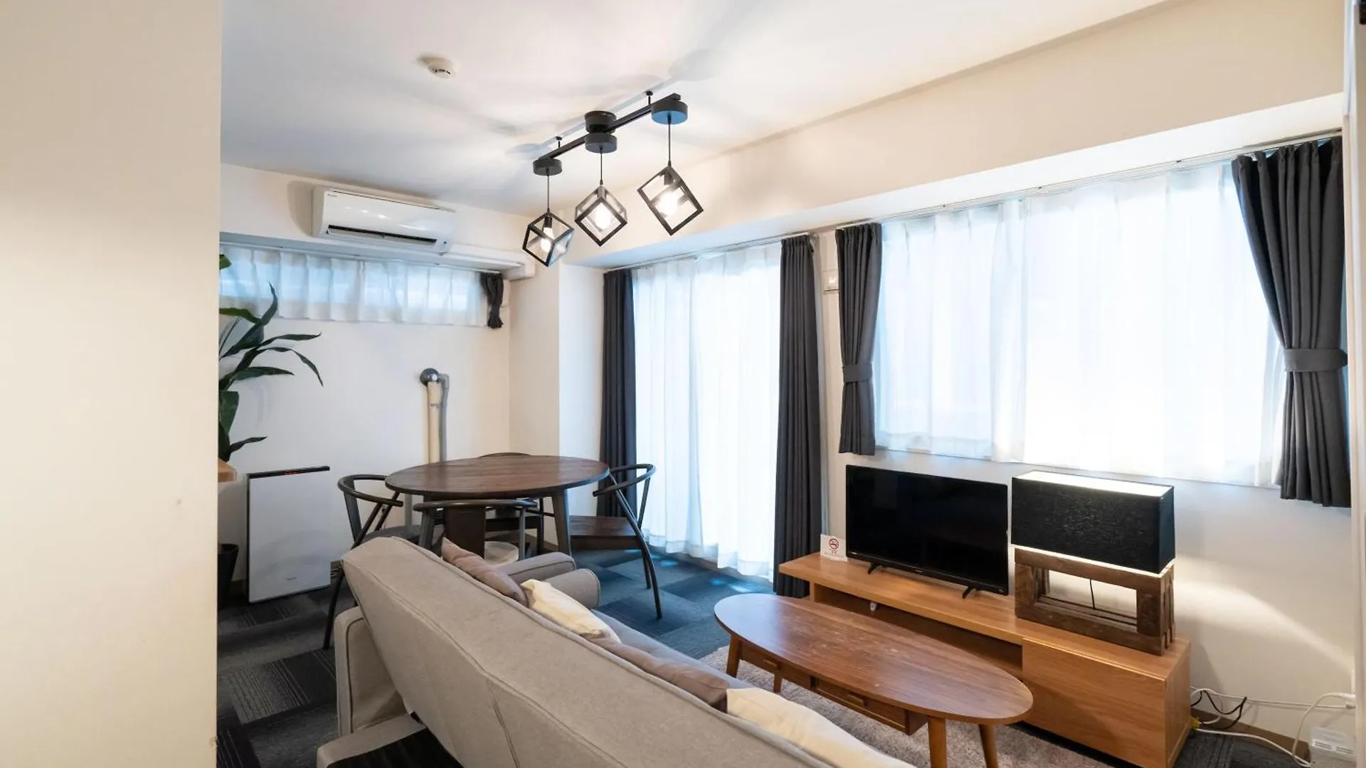Tsubaki Garden Apartment Sapporo 0*,  Japan