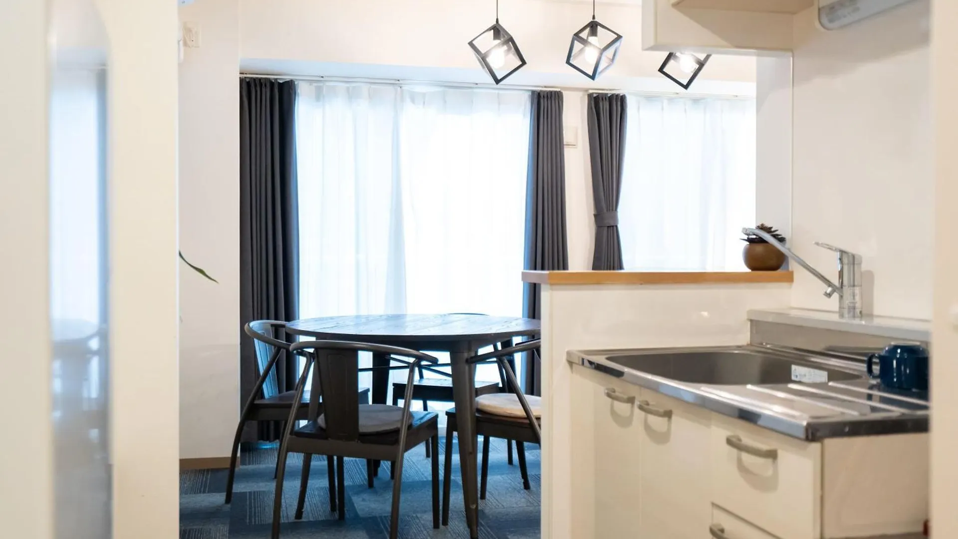 Tsubaki Garden Apartment Sapporo